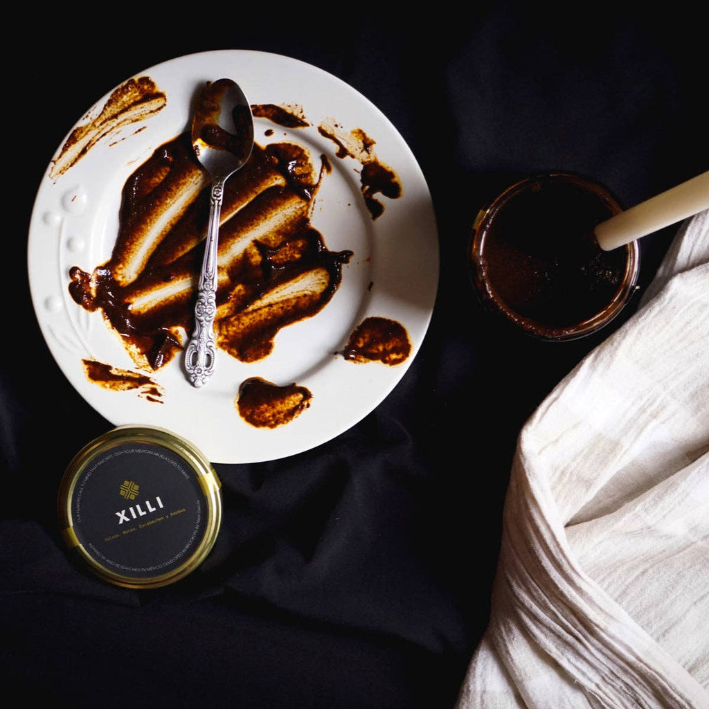 Mole Negro by XILLI