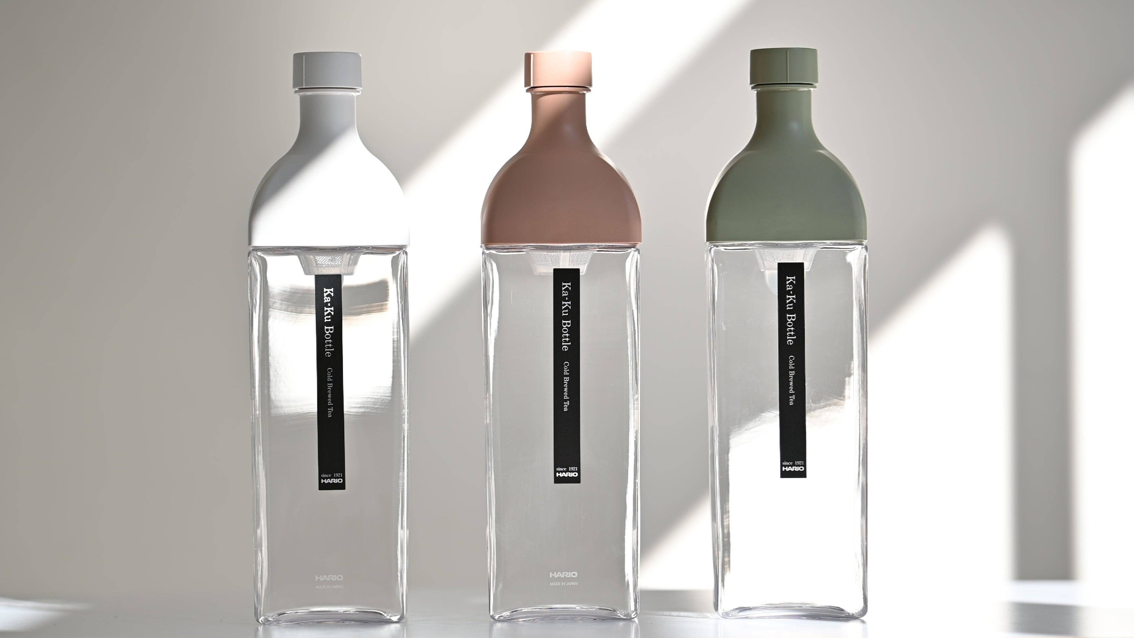 "Ka-Ku" Cold Brew Tea Bottle by HARIO