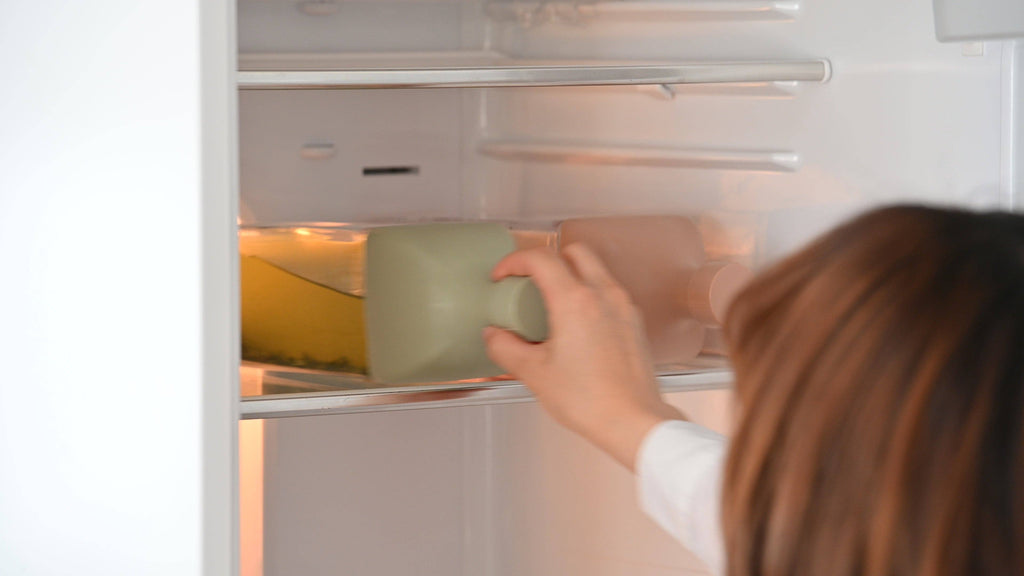 "Ka-Ku" Cold Brew Tea Bottle by HARIO